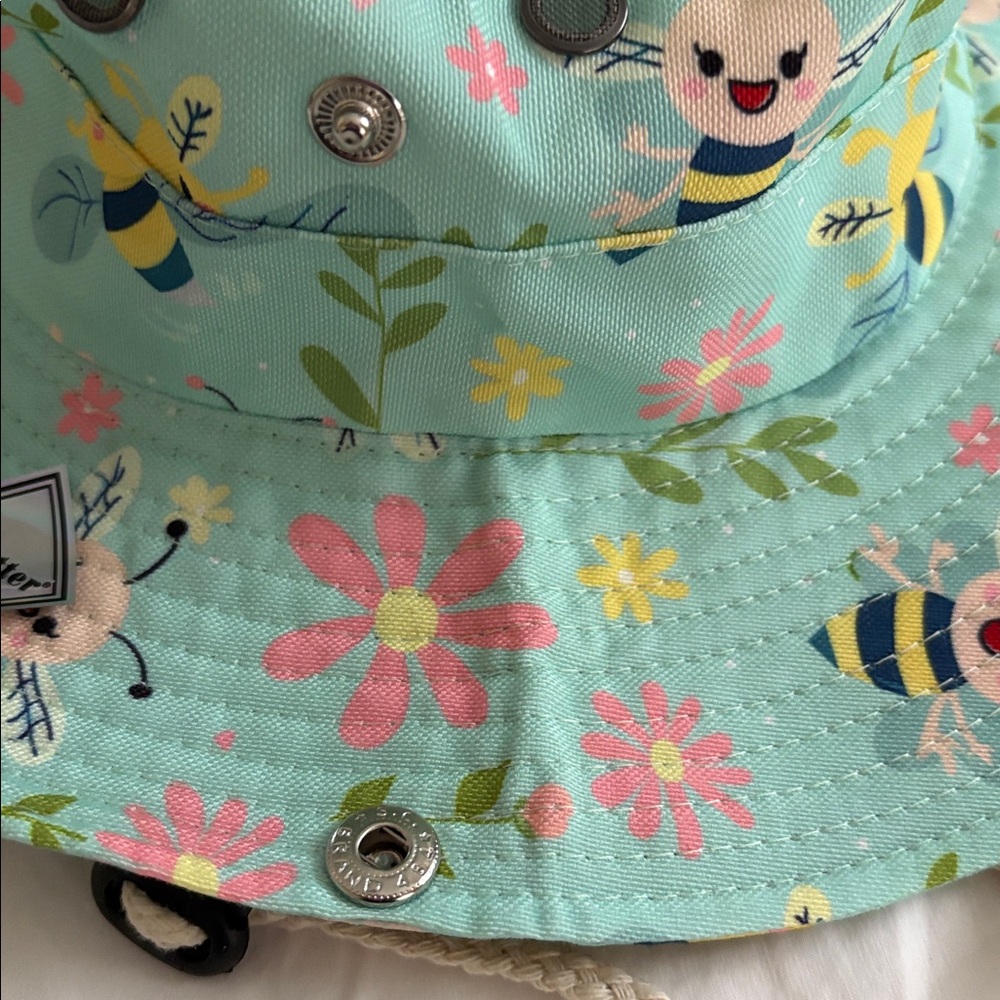 Enodtter Girl’s Bee & Flowers  Bucket Hat NIP - Picture 9 of 11